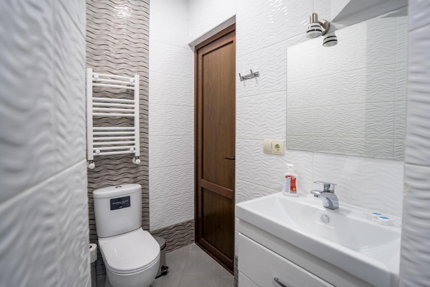 Siberia Hotel Tbilisi Pokoj fotografie Bathroom