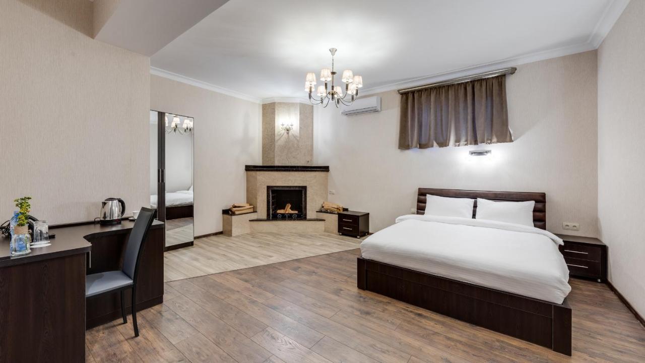 Siberia Hotel Tbilisi Exteriér fotografie